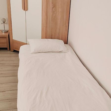 莱格尼察Apartament Seven公寓 外观 照片